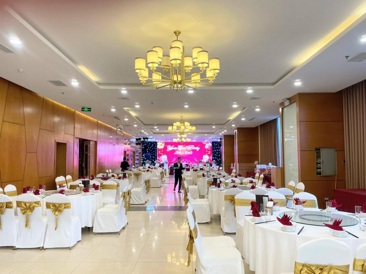 Muong Thanh Cua Dong Hotel Vinh Dış mekan fotoğraf