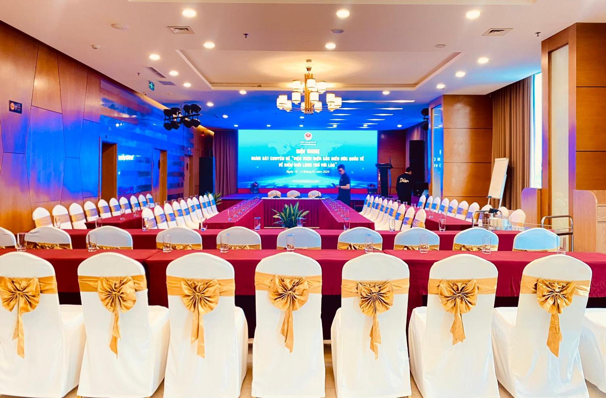 Muong Thanh Cua Dong Hotel Vinh Dış mekan fotoğraf